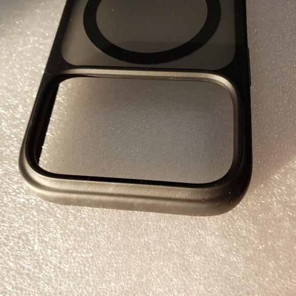 TORRAS Magnetic Shockproof Case For iPhone 17 Pro MagSafe Slim Translucent - Picture 10 of 10